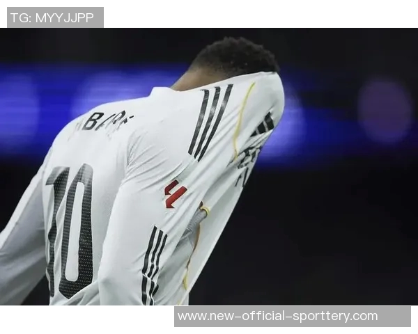 马卡：一名奥维耶多球迷因对姆巴佩种族歧视被捕，将面临行政制裁